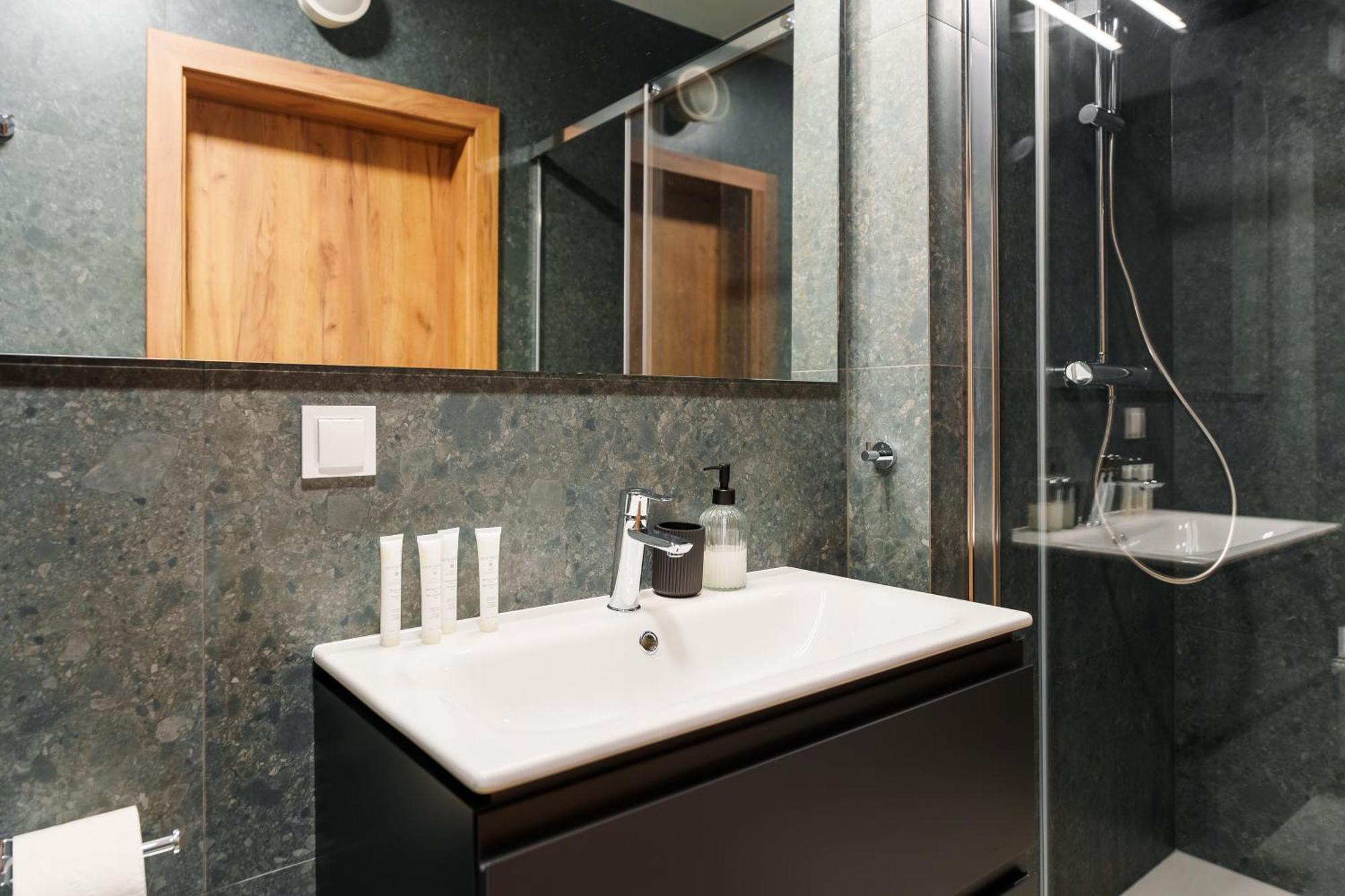Apart111 Premium Basen W Cenie * Kołobrzeg